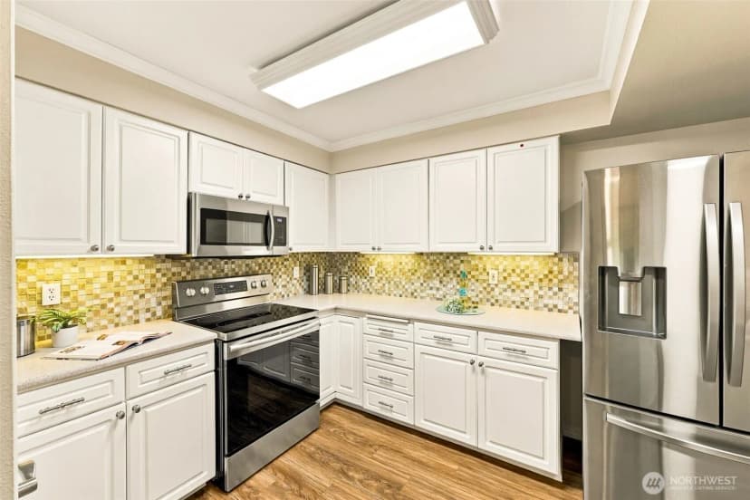 Property photo for 4133 224th Lane Se #101, Issaquah photo 13