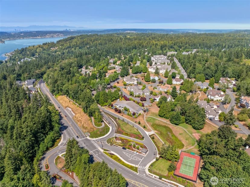 Property photo for 4133 224th Lane Se #101, Issaquah photo 31