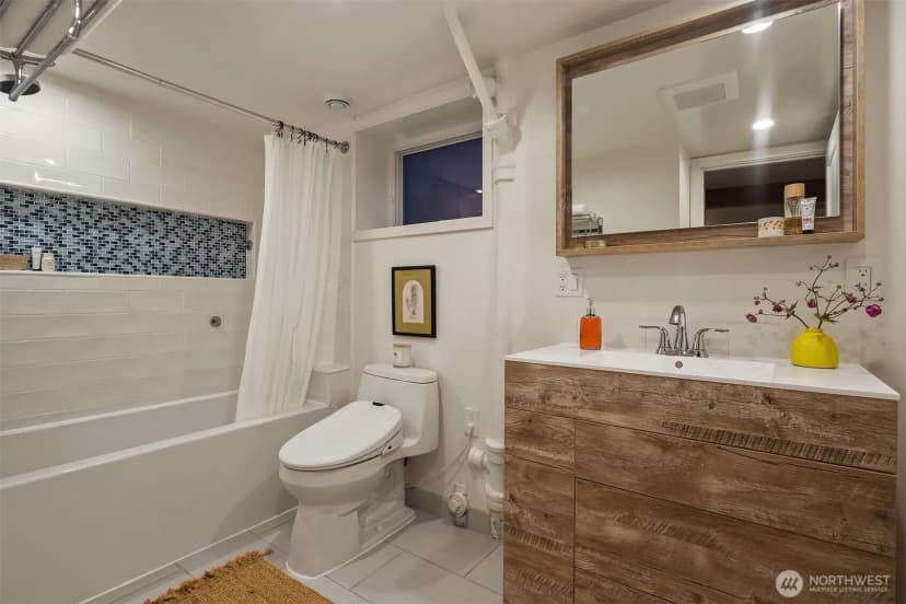 Property photo for 336 N 83rd Street, Seattle photo 30