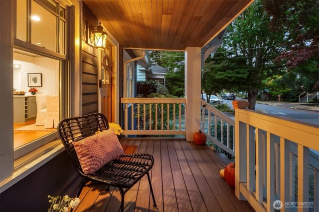 Property photo for 336 N 83rd Street, Seattle photo 4