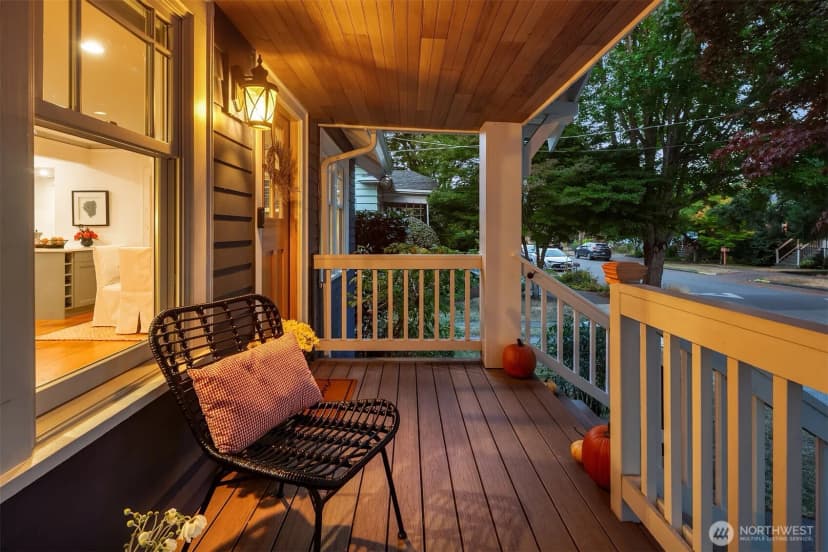 Property photo for 336 N 83rd Street, Seattle photo 4