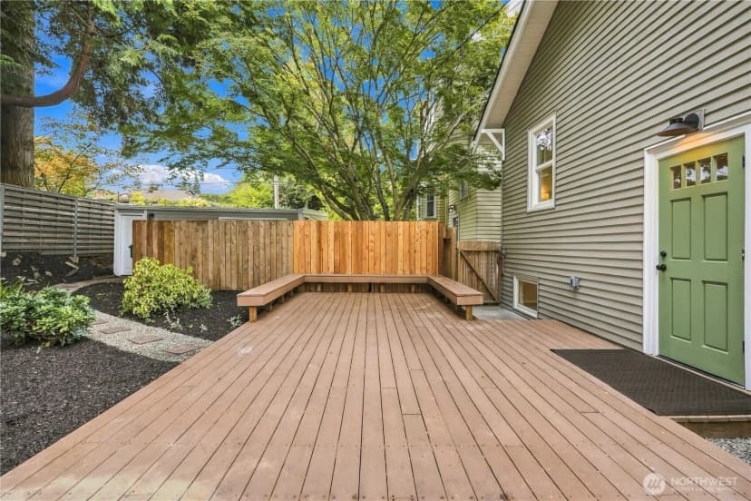 Property photo for 8055 Corliss Avenue N, Seattle photo 24