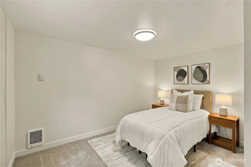 Property photo for 8055 Corliss Avenue N, Seattle photo 19