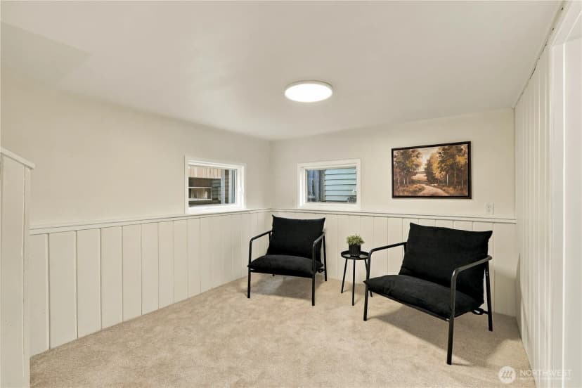 Property photo for 8055 Corliss Avenue N, Seattle photo 17