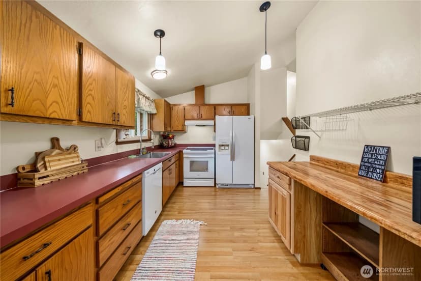 Property photo for 7275 Blackbird Drive Ne, Bremerton photo 7