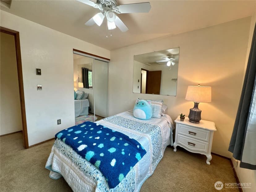 Property photo for 7275 Blackbird Drive Ne, Bremerton photo 31