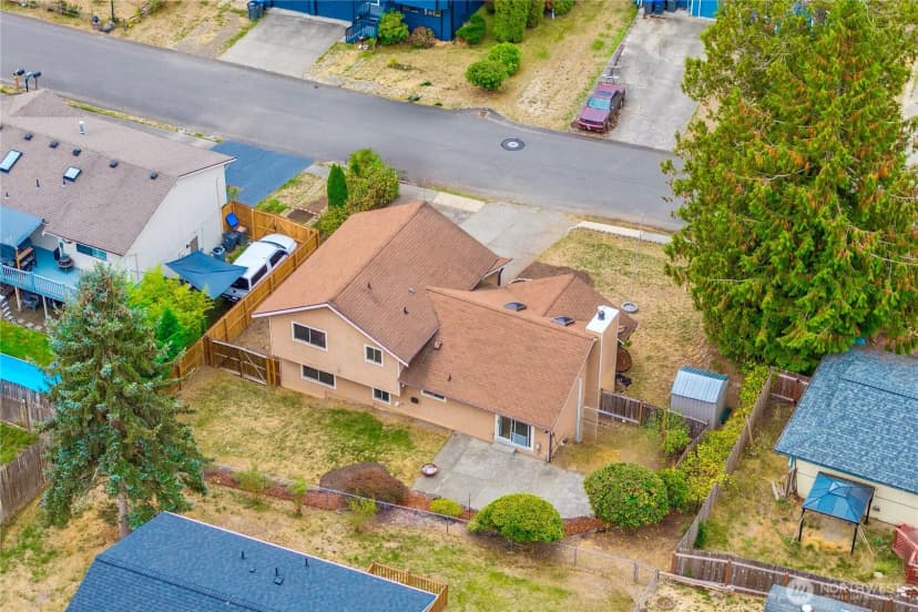 Property photo for 7275 Blackbird Drive Ne, Bremerton photo 39