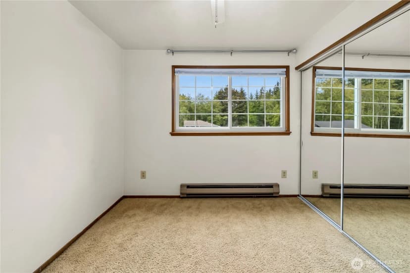 Property photo for 7275 Blackbird Drive Ne, Bremerton photo 33