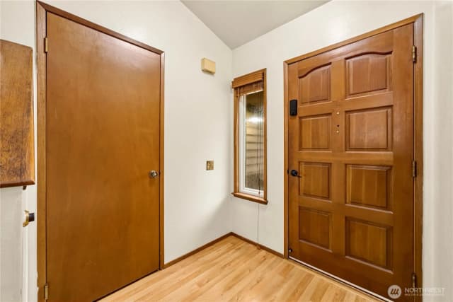 Property photo for 7275 Blackbird Drive Ne, Bremerton photo 4