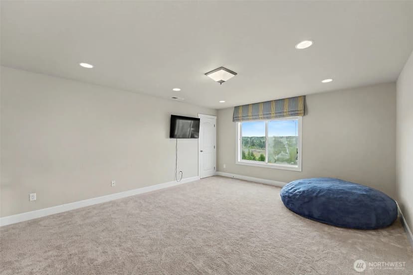 Property photo for 11402 175th Street E, Puyallup photo 17