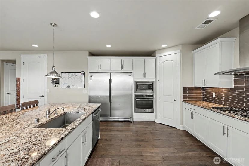 Property photo for 11402 175th Street E, Puyallup photo 10