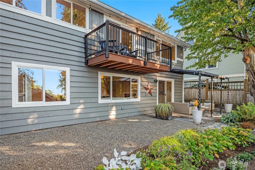 Property photo for 5245 45th Avenue Sw, Seattle photo 35