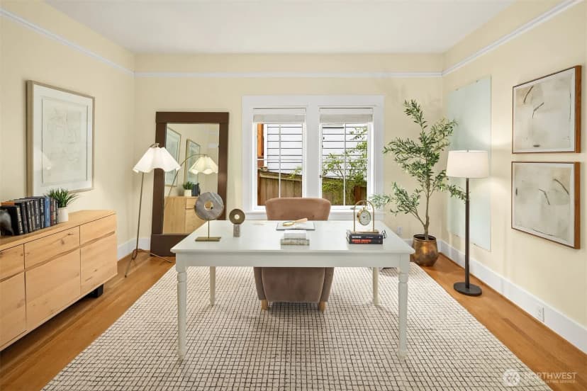 Property photo for 2534 Ne 94th Street, Seattle photo 6