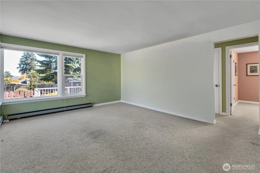 Property photo for 11752 20th Avenue Ne, Seattle photo 7