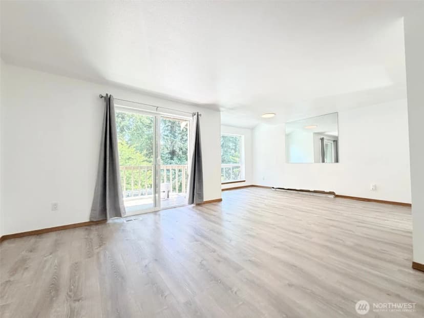 Property photo for 1311 -1317 Contra Costa Avenue, Fircrest photo 9