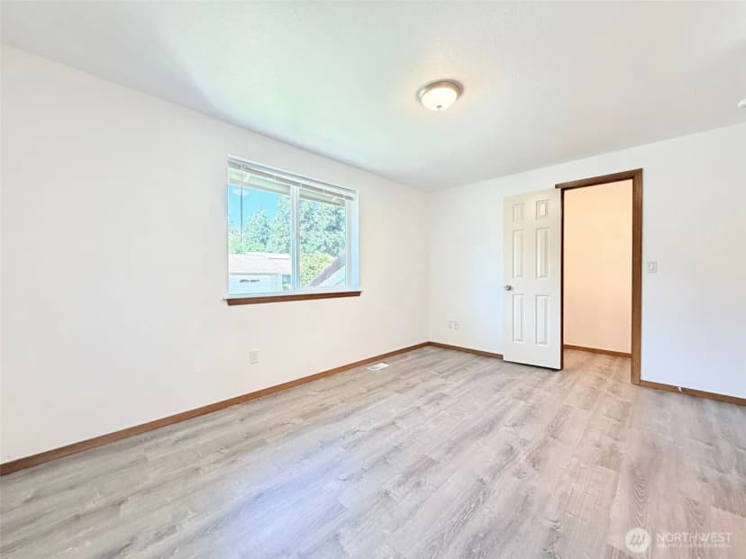 Property photo for 1311 -1317 Contra Costa Avenue, Fircrest photo 19