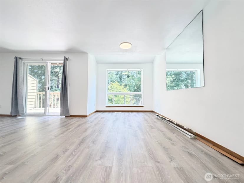 Property photo for 1311 -1317 Contra Costa Avenue, Fircrest photo 7