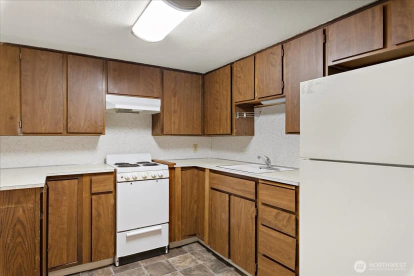Property photo for 12216 12th Avenue S, Seattle photo 22