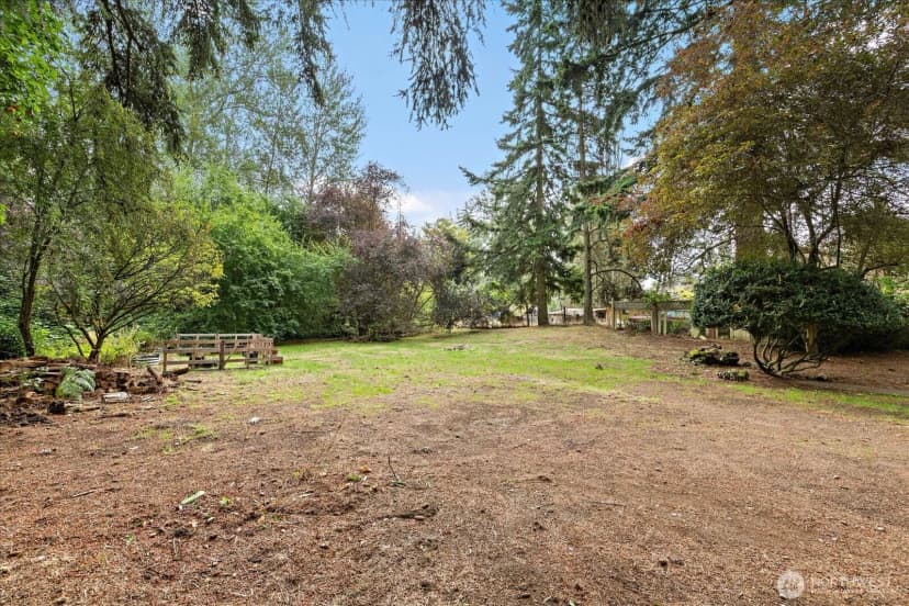 Property photo for 12216 12th Avenue S, Seattle photo 24