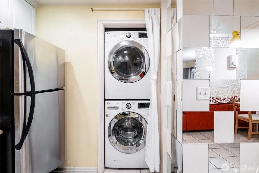 Property photo for 4525 S Henderson Street #103, Seattle photo 11