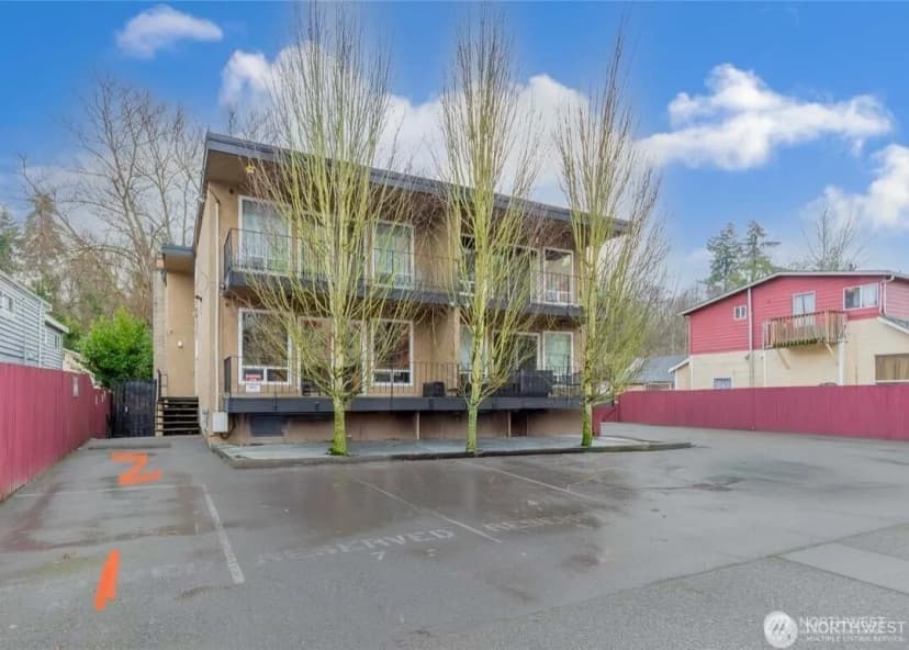 Property photo for 4525 S Henderson Street #103, Seattle photo 15