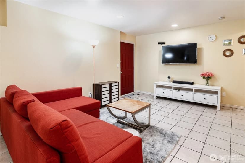 Property photo for 4525 S Henderson Street #103, Seattle photo 3