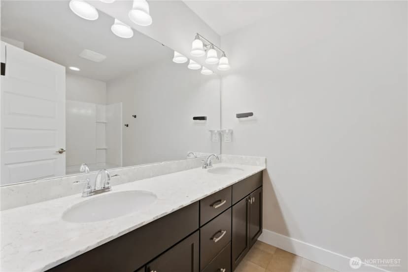 Property photo for 5218 Ne 2nd Place, Renton photo 24