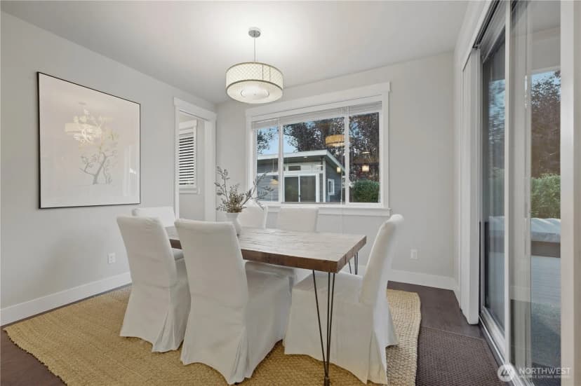 Property photo for 5218 Ne 2nd Place, Renton photo 12