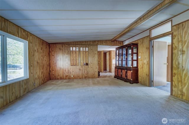 Property photo for 2321 Ne Sylvan Way, Bremerton photo 5