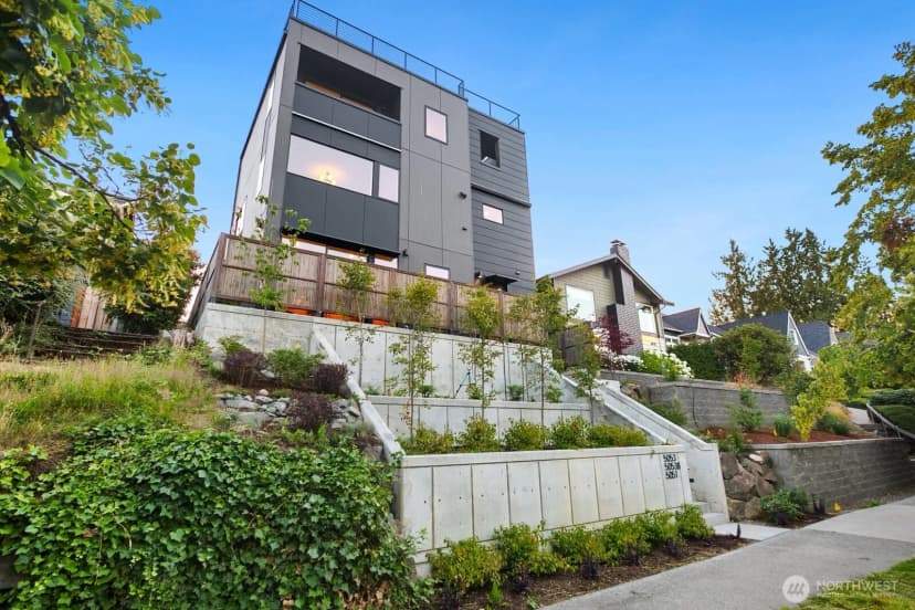 Property photo for 5053 35th Avenue Sw, Seattle photo 25