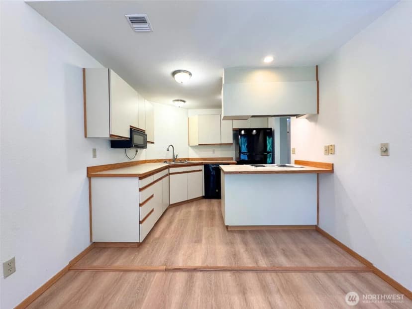 Property photo for 1319 -1325 Contra Costa Avenue, Fircrest photo 7