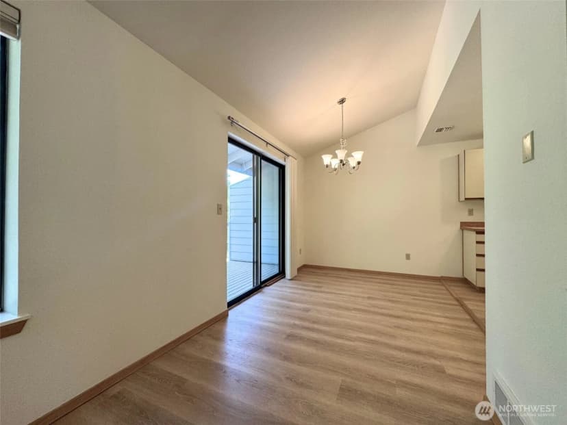 Property photo for 1319 -1325 Contra Costa Avenue, Fircrest photo 8