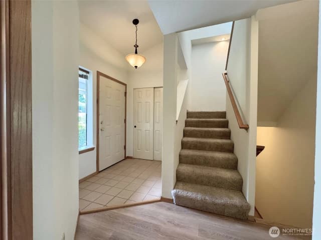 Property photo for 1319 -1325 Contra Costa Avenue, Fircrest photo 3