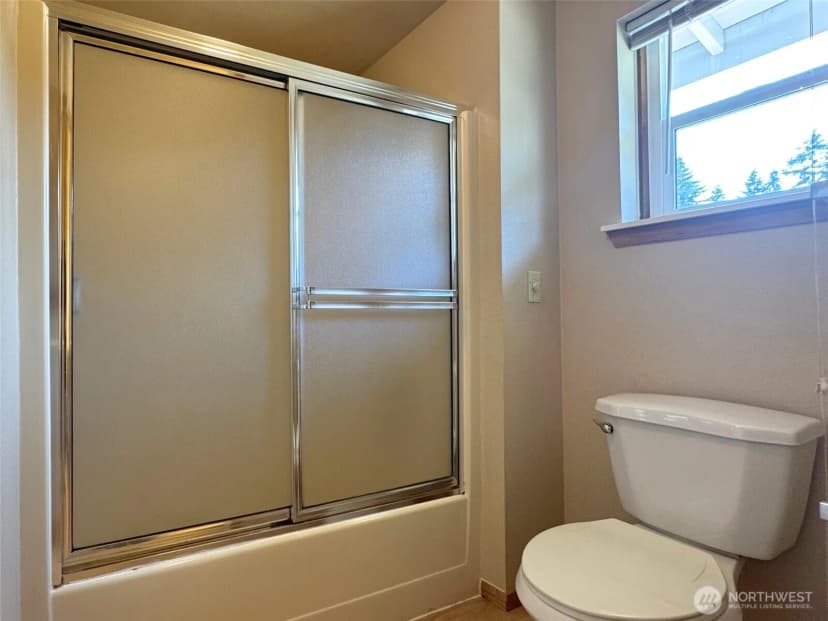Property photo for 1319 -1325 Contra Costa Avenue, Fircrest photo 22