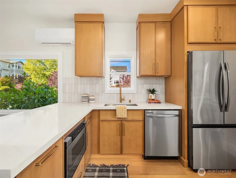 Property photo for 7216 33rd Avenue Nw, Seattle photo 11