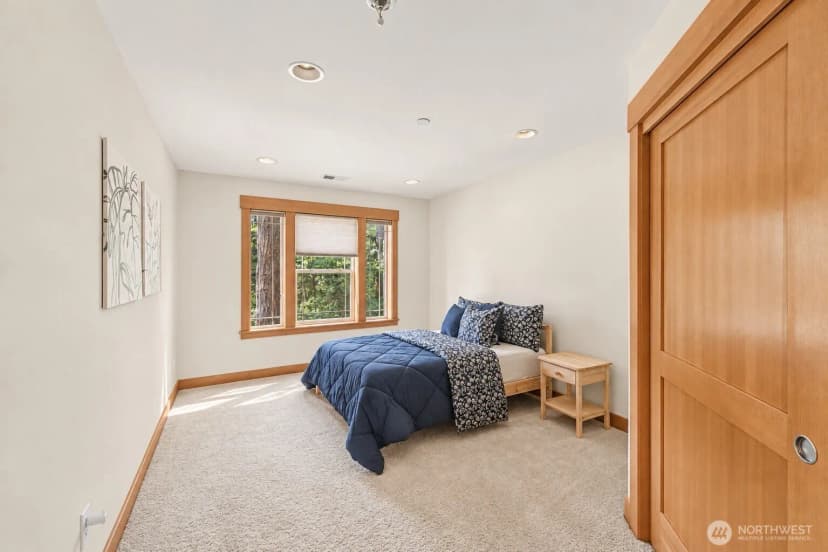 Property photo for 18520 26th Avenue Ne, Lake Forest Park photo 29