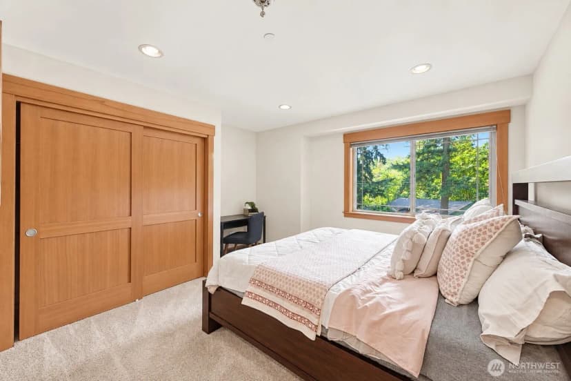 Property photo for 18520 26th Avenue Ne, Lake Forest Park photo 27