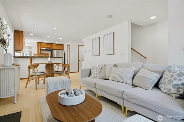 Property photo for 12316 33rd Avenue Ne #c, Seattle photo 5