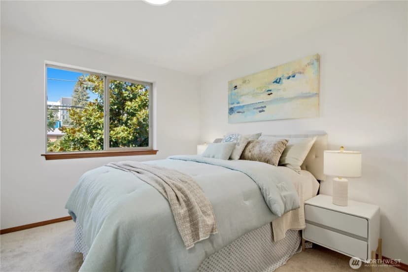 Property photo for 12316 33rd Avenue Ne #c, Seattle photo 10