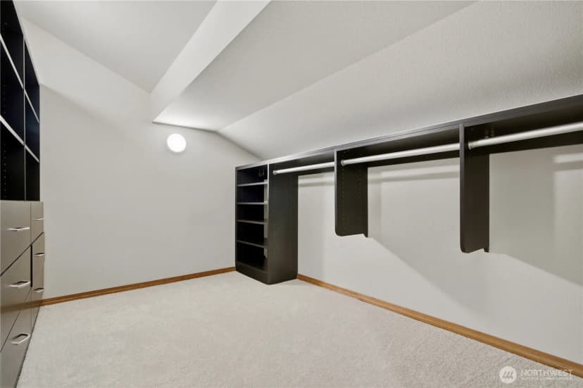 Property photo for 12316 33rd Avenue Ne #c, Seattle photo 17