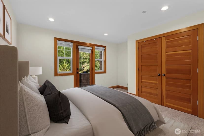 Property photo for 26415 Se Old Black Nugget Road, Issaquah photo 18