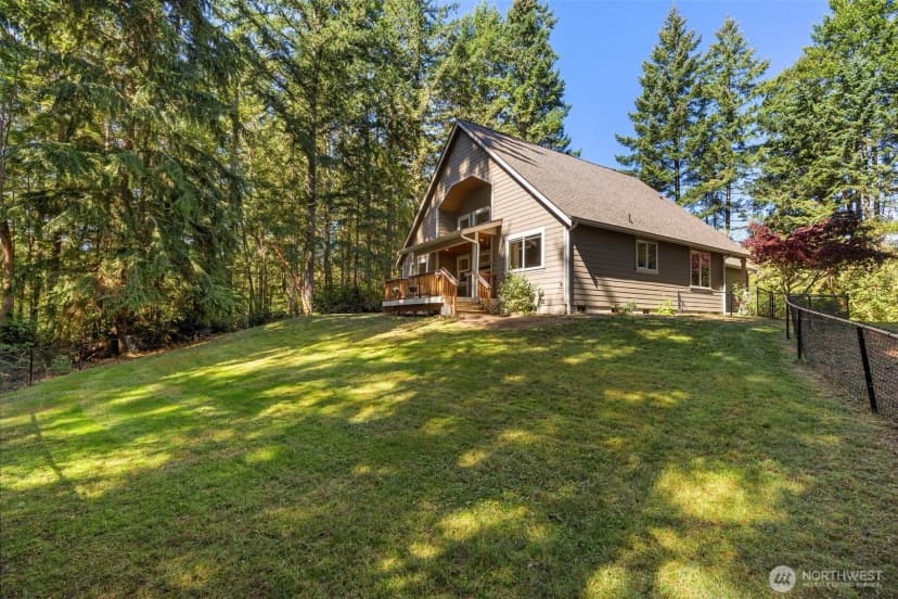 Property photo for 7981 Se Mossy Pond Court, Olalla photo 33