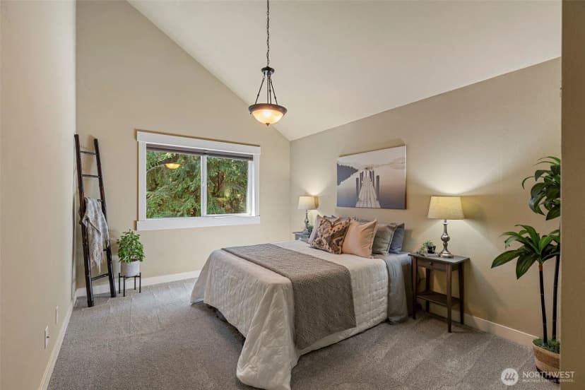 Property photo for 7981 Se Mossy Pond Court, Olalla photo 4