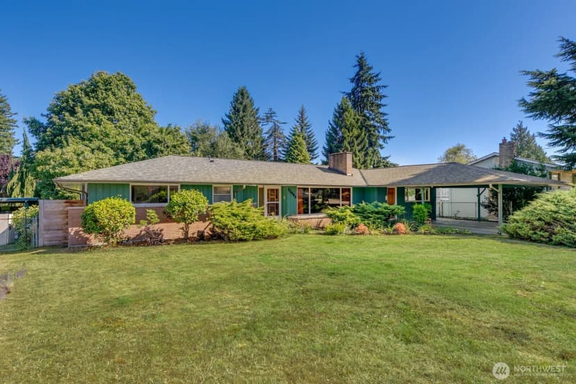 Property photo for 11303 1st Place W, Everett photo 3