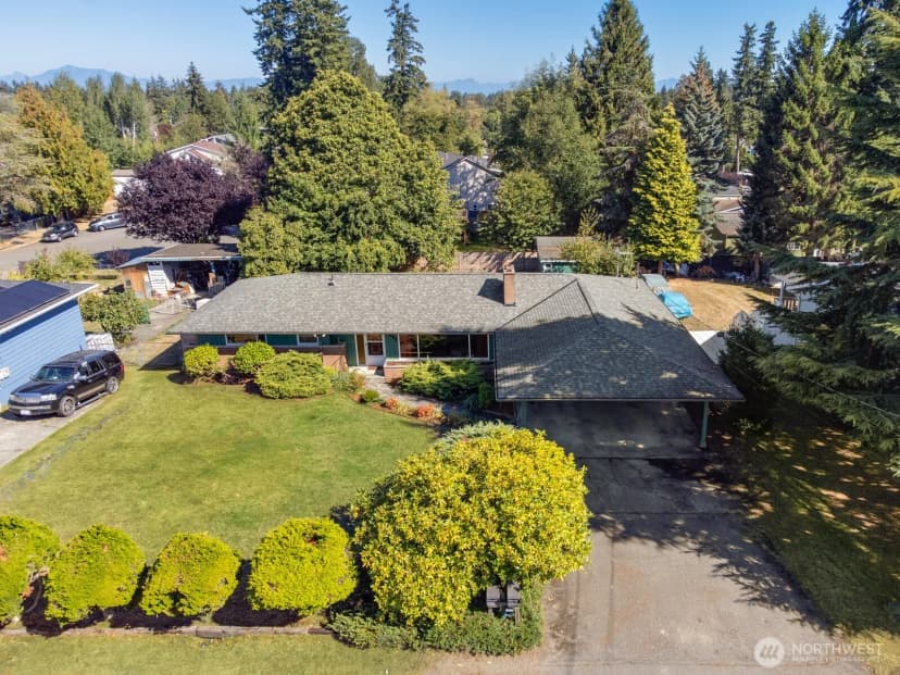 Property photo for 11303 1st Place W, Everett photo 30