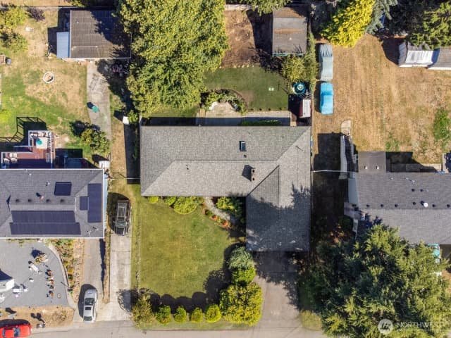 Property photo for 11303 1st Place W, Everett photo 2