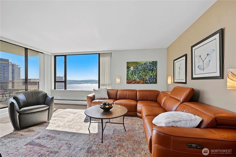 Property photo for 2201 3rd Avenue #2301, Seattle photo 4
