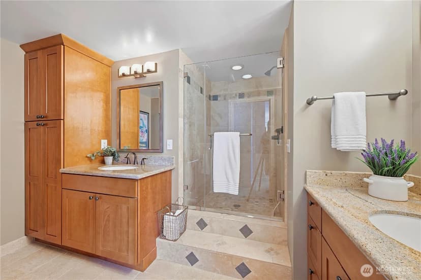 Property photo for 2201 3rd Avenue #2301, Seattle photo 15