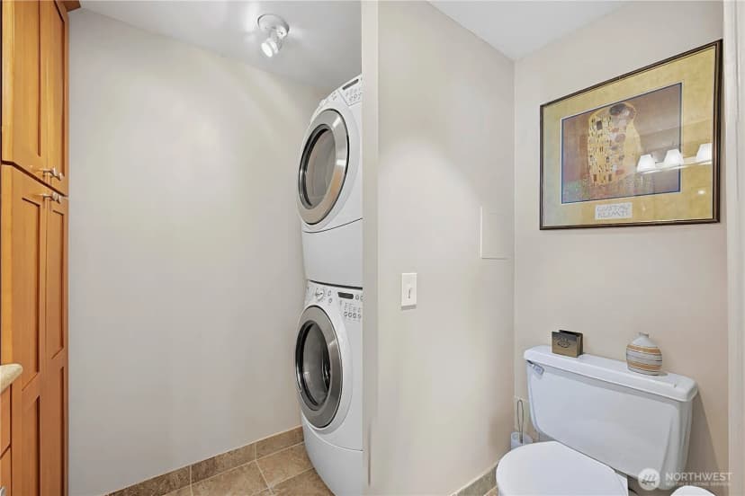Property photo for 2201 3rd Avenue #2301, Seattle photo 19