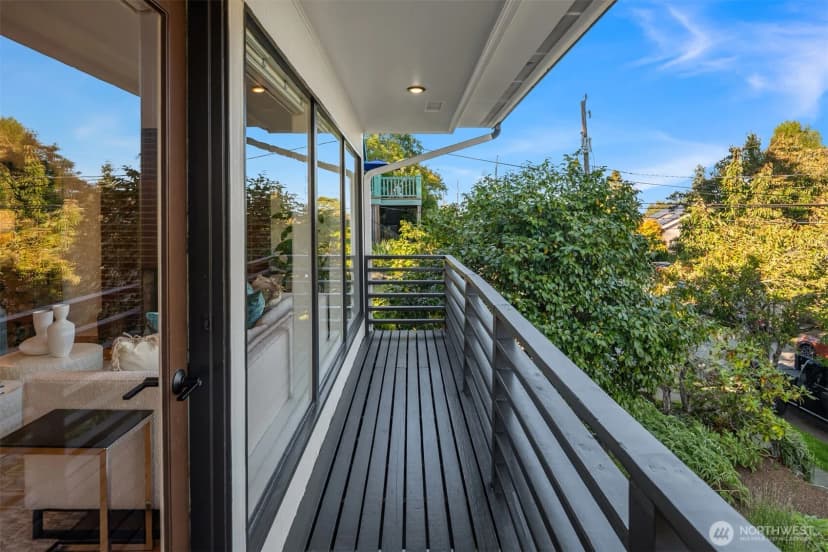 Property photo for 4014 S Dakota Street, Seattle photo 10